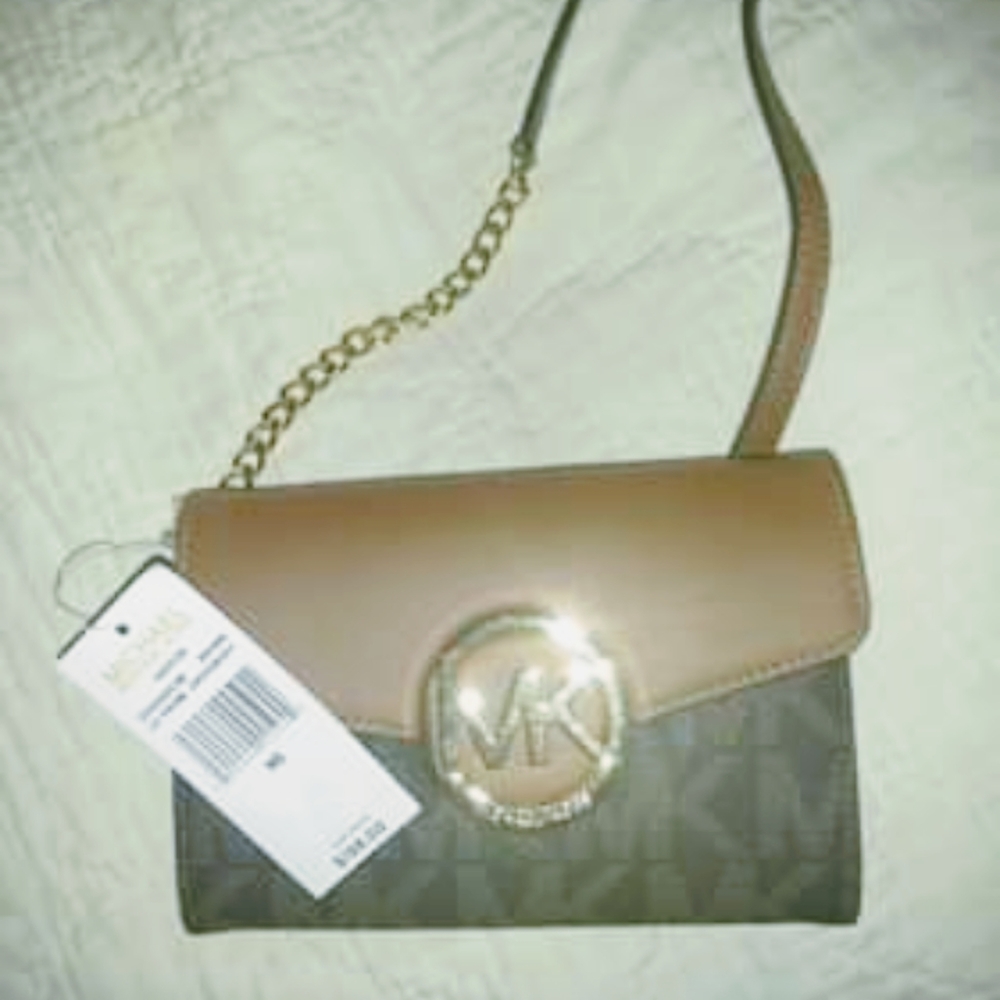 Brand New Michael Kors crossbody purse